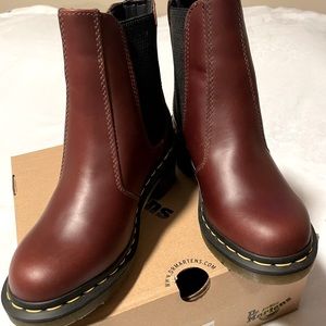 Women’s Dr. Martens Chelsea Boot